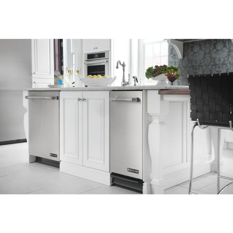 JennAir Panel-Ready 15" Trash Compactor - Panel Ready (TC607X)