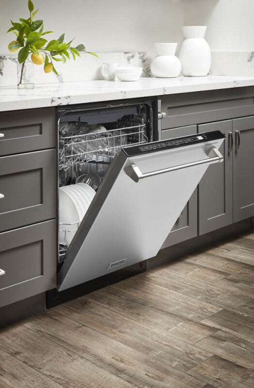 THOR KITCHEN 24 Inch Built-in Dishwasher In Stainless Steel - Stainless Steel (HDW2401SS)
