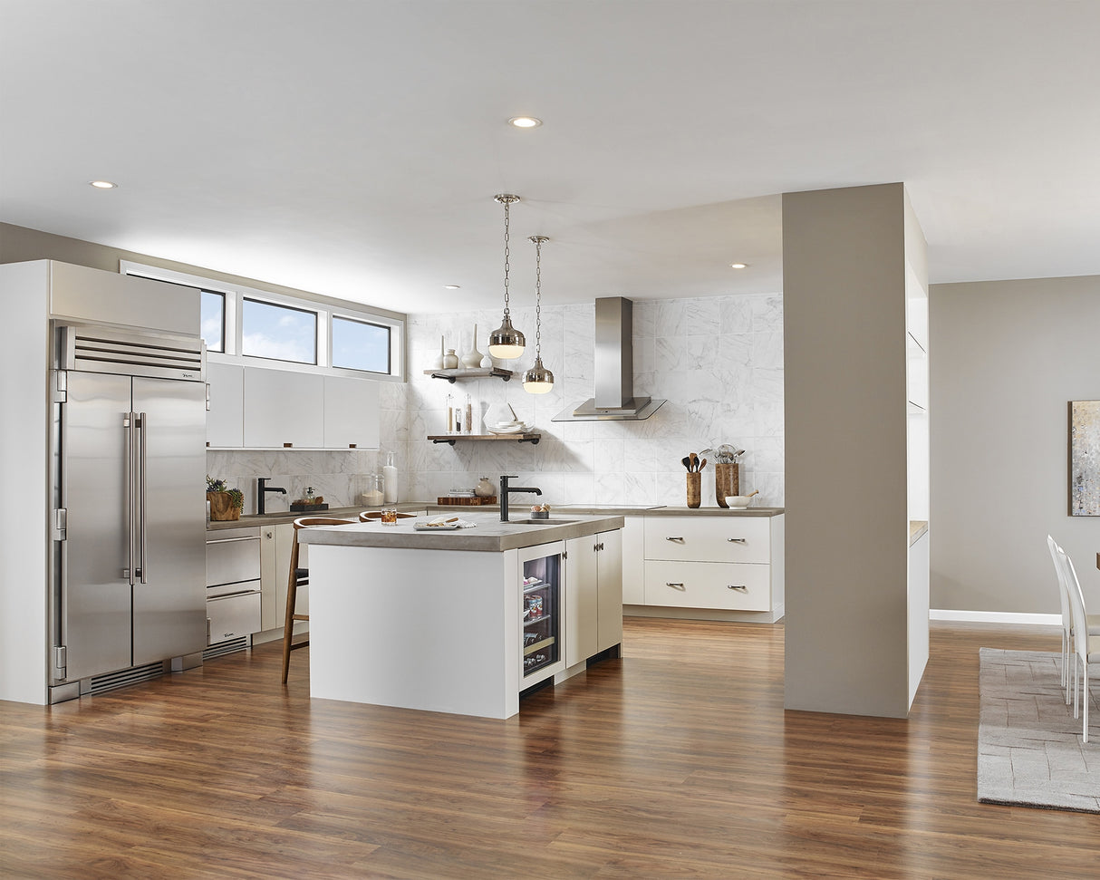 TRUE RESIDENTIAL The True 48 Glass Door - Stainless Steel (TR48SBSSGC)