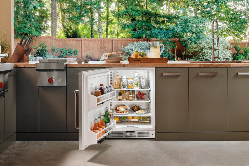 SUB-ZERO Legacy Model - 24" Outdoor Undercounter Refrigerator - Stainless Door - Right Hinge - Other (UC24ROPHRH)