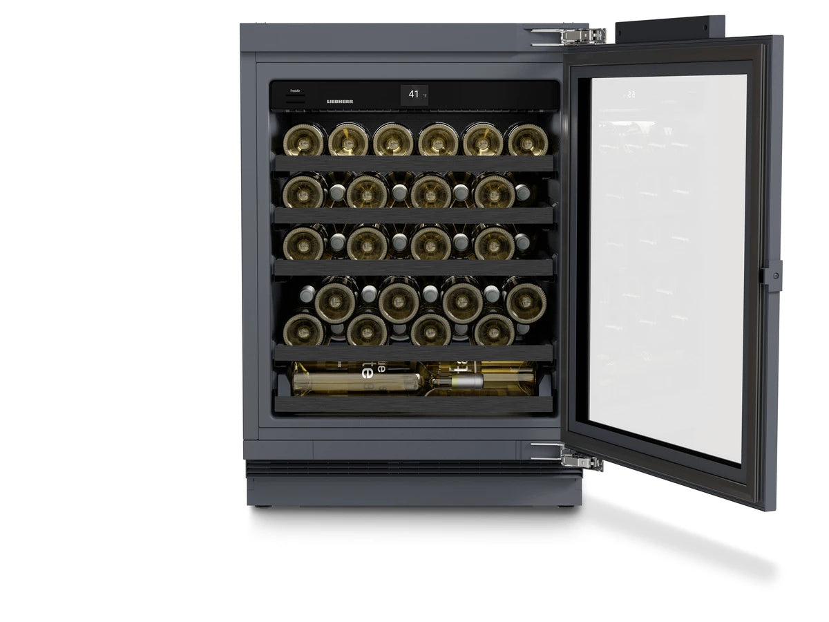 LIEBHERR Wine fridge suitable for undercounter installation for wine tempering - Other (UW3710)