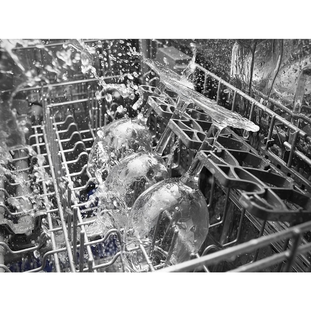 Whirlpool ENERGY STAR® certified dishwasher with 1-Hour Wash cycle - Monochromatic Stainless Steel (WDF520PADM)