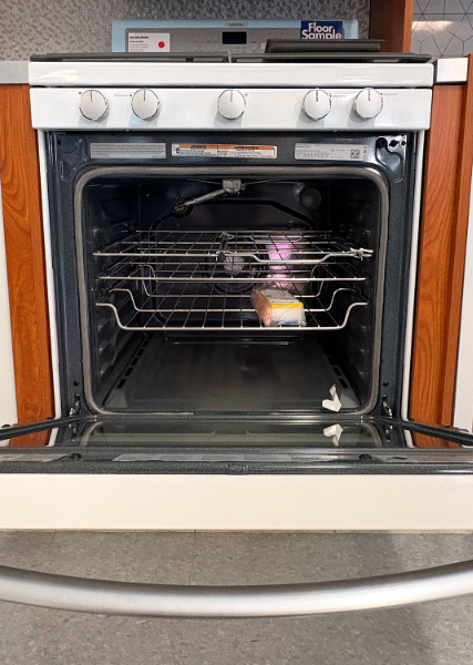 Whirlpool Gold(R) 5.8 cu. ft. Capacity Gas Range with Rapid Preheat option - Other (WFG710H0AH)