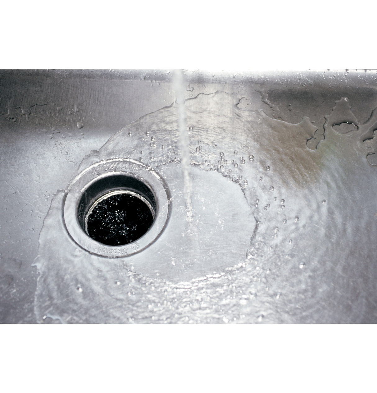 GE APPLIANCES GE DISPOSALL(R) 3/4 HP Continuous Feed Garbage Disposer - Non-Corded -  (GFC720N)