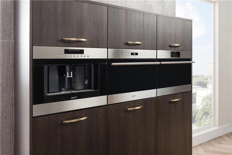 Wolf 24" E Series Transitional Drop-Down Door Microwave Oven - Legacy - Stainless Steel (MDD24TESTH)