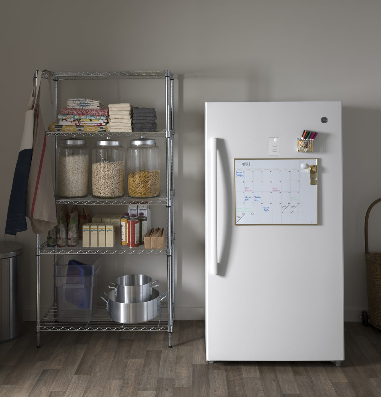 GE APPLIANCES GE(R) 17.3 Cu. Ft. Frost-Free Garage Ready Upright Freezer -  (FUF17SMRWW)