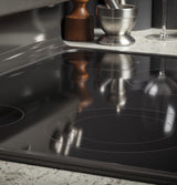 GE GE® 30" Free-Standing Electric Range -  (JB645RKSS)