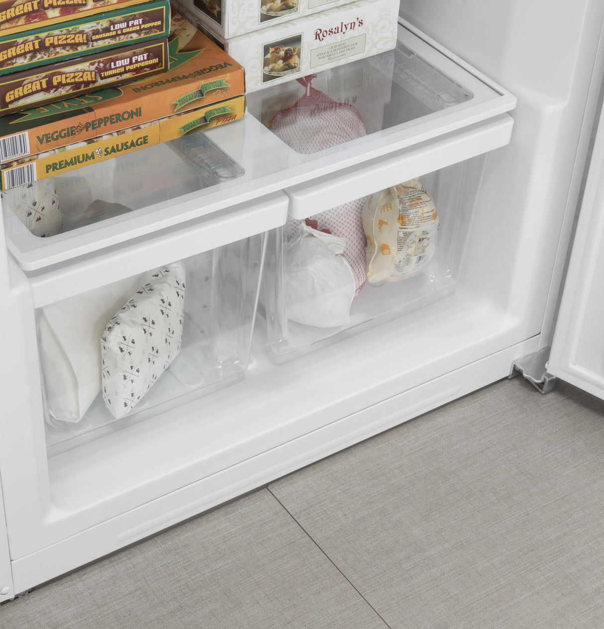 GE APPLIANCES GE(R) ENERGY STAR(R) 21.3 Cu. Ft. Frost-Free Garage Ready Upright Freezer -  (FUF21DLRWW)
