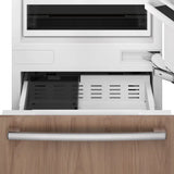 BOSCH  Benchmark™ Built-in Bottom Freezer Refrigerator 30'' Softclose® Flat Hinge - Not Applicable (B30IB100SP)