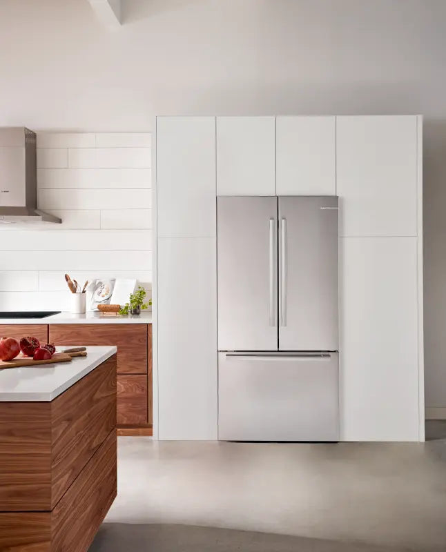 BOSCH 800 Series French Door Bottom Mount Refrigerator 36'' Easy clean - Stainless steel (with anti-fingerprint) (B36CT80SNS)
