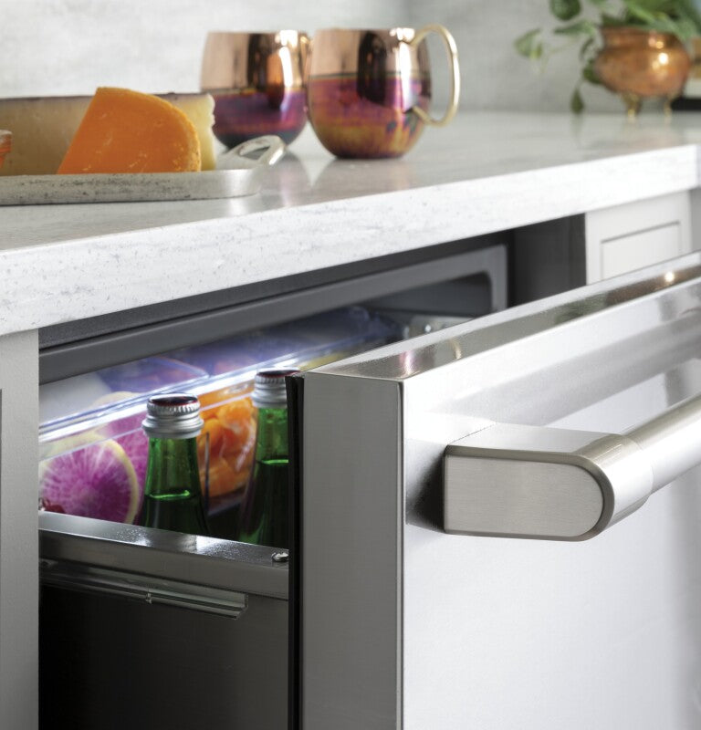 CAFE  Caf? 5.7 Cu. Ft. Built-in Dual-drawer Refrigerator - Stainless Steel (CDE06RP2NS1)