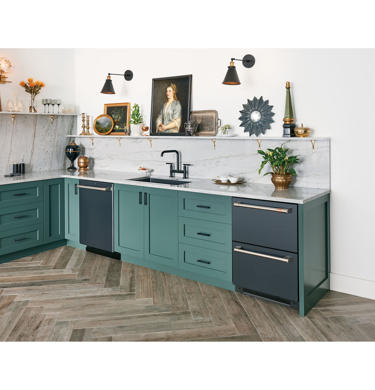 CAFE  Caf? 5.7 Cu. Ft. Built-in Dual-drawer Refrigerator - Matte Black (CDE06RP3ND1)