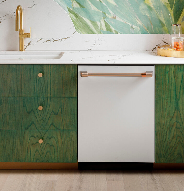 CAFE  Caf? Customfit Stainless Interior Smart Dishwasher With Ultra Wash Top Rack And Dual Convection Ultra Dry, Led Lights, 39 Dba - Matte White (CDT888P4VW2)