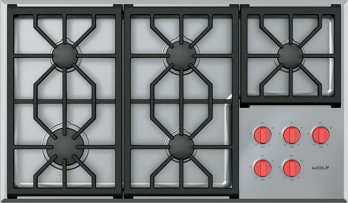 Wolf 36" Professional Gas Cooktop - 5 Burners - Stainless Steel (CG365PS)