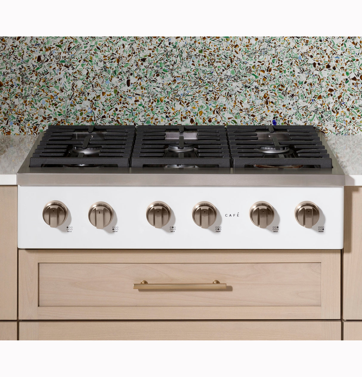 CAFE  Caf? 36" Commercial-style Gas Rangetop With 6 Burners (natural Gas) - Matte White (CGU366P4TW2)