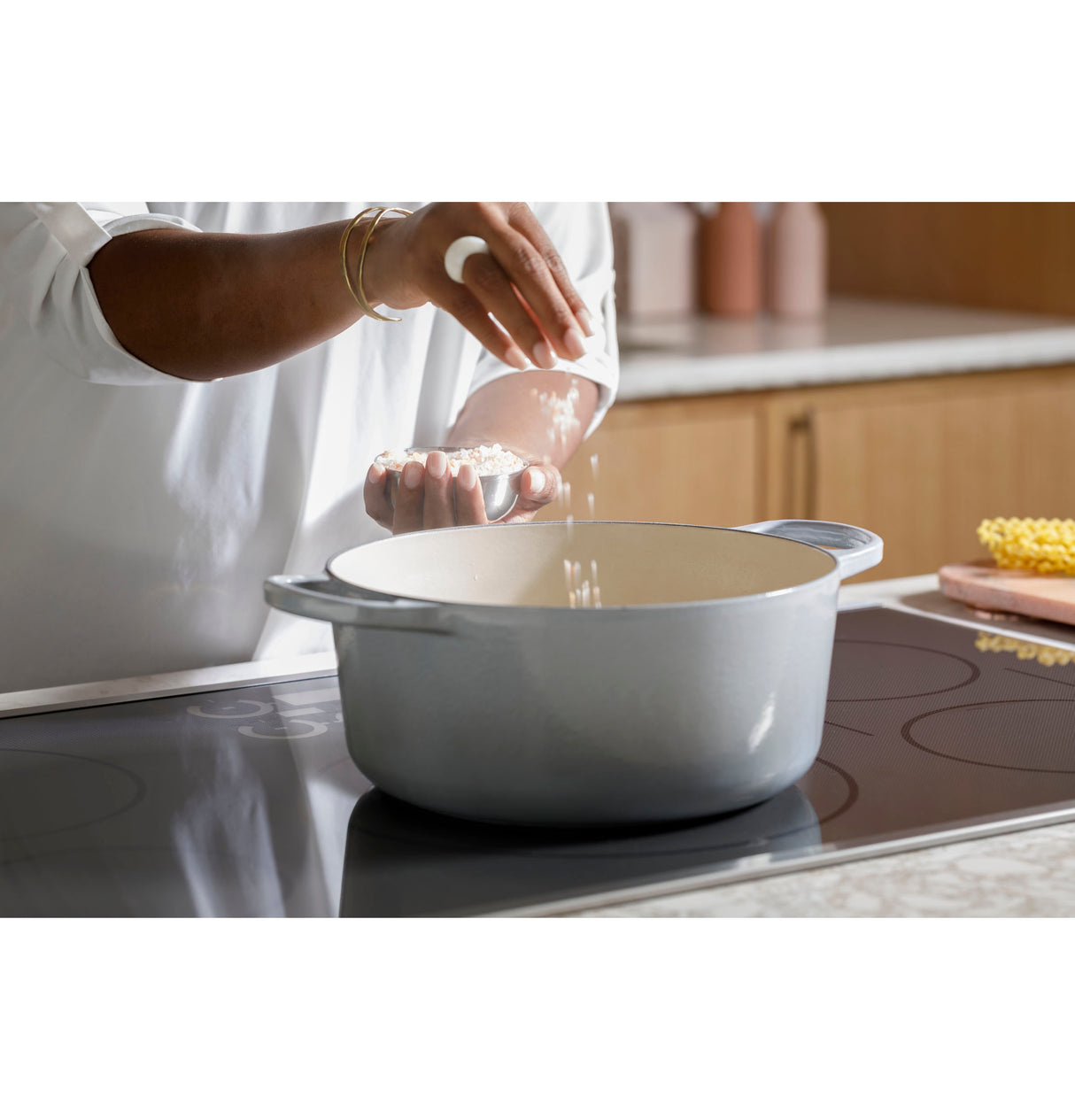 CAFE CAF?™ Series ENERGY STAR® 30" Built-In Touch Control Induction Cooktop - Black (CHP90301TBB)