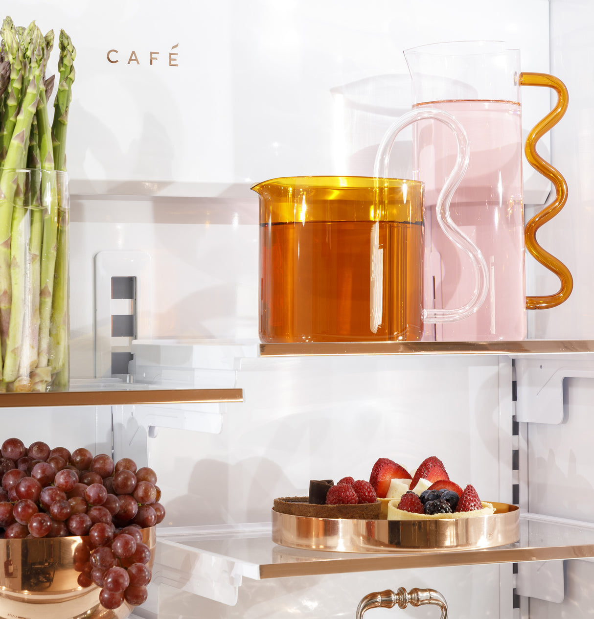CAFE  Caf? 36" Integrated Bottom-freezer Refrigerator - Stainless Steel (CIC36LP2VS1)