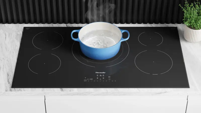 Thermador  36" Heritage Induction Cooktop - Black (CIT365BB)