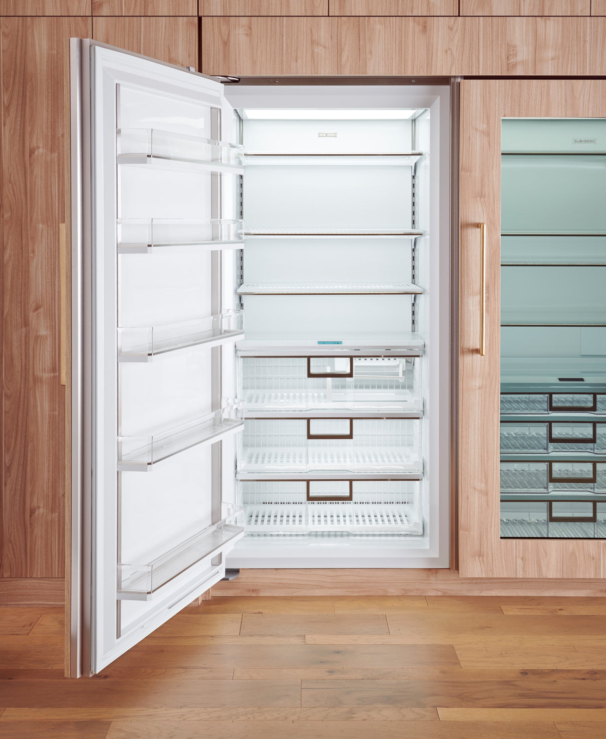 Sub-Zero  36" Classic Freezer - Pro Handle - Stainless Steel (CL3650FSPL)