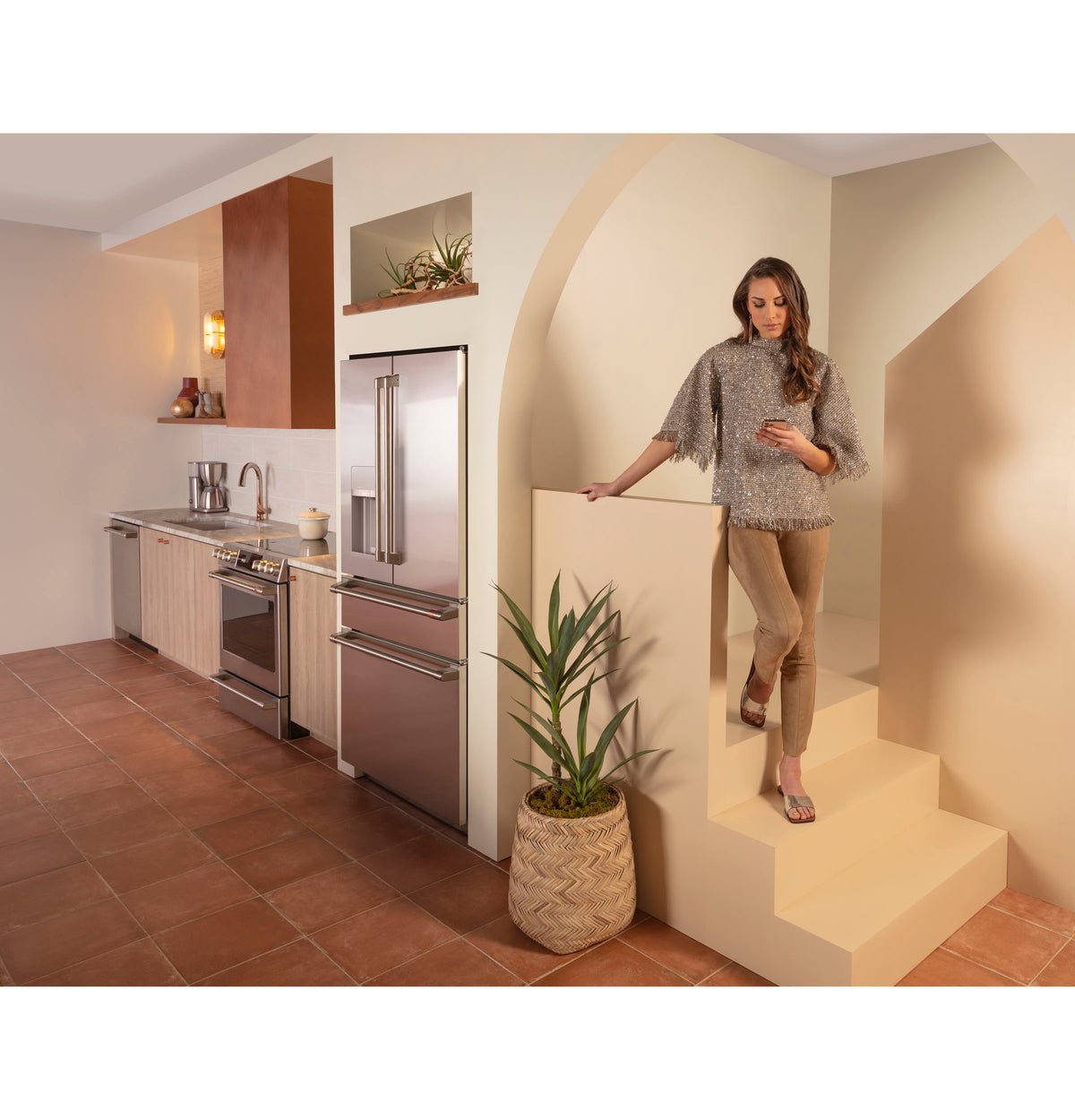 CAFE  Caf? 22.3 Cu. Ft. Smart Counter-depth 4-door French-door Refrigerator - Stainless Steel (CXE22DP2PS1)