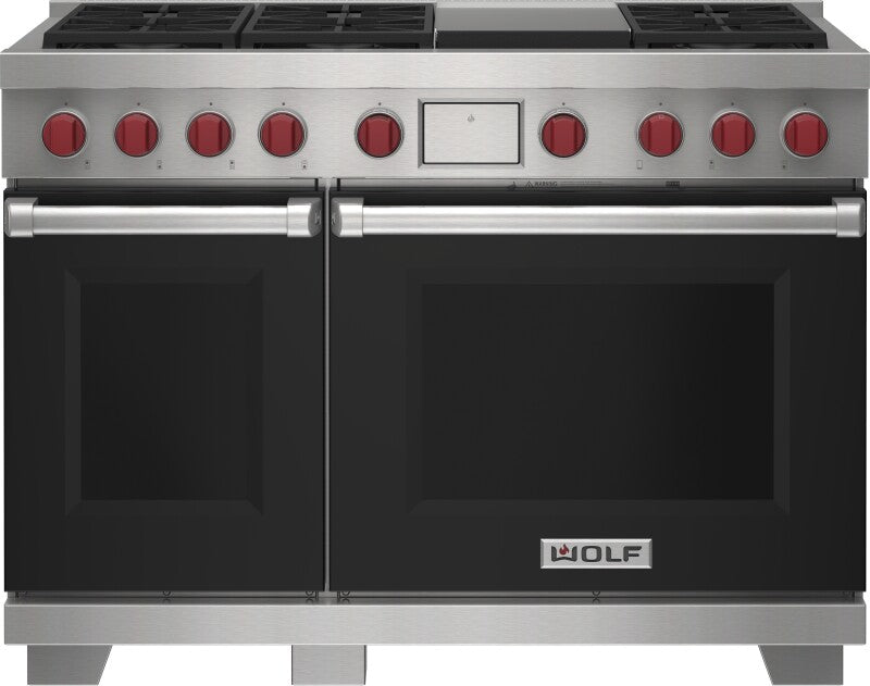 Wolf 48" Dual Fuel Range - 6 Burners and Infrared Griddle - Stainless Steel (DF48650GSP)