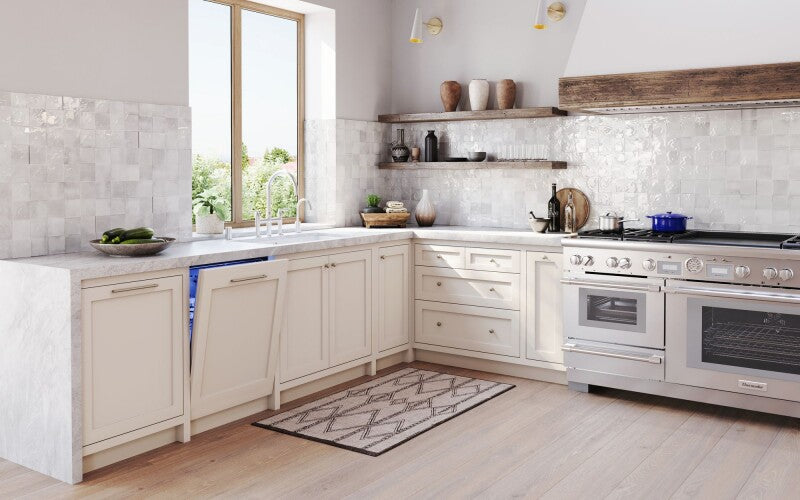Thermador Sapphire 24" Top Control Smart Built-In Stainless Steel Tub Dishwasher with 3rd Rack and Interior Light, 44 dBA - Not Applicable (DWHD660EPR)