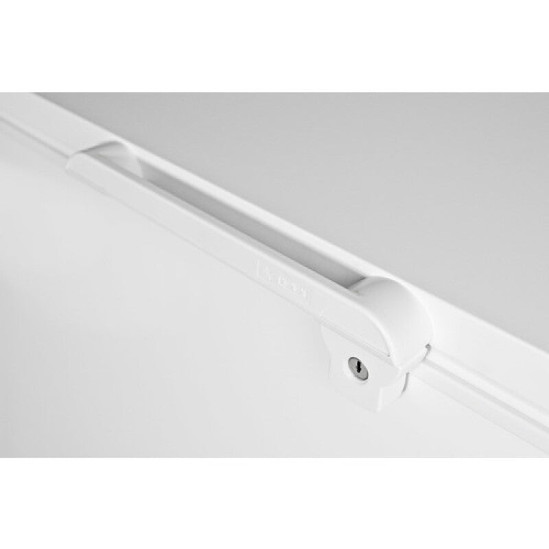 Accucold 4.8 Cu.Ft. Chest Freezer - White (EL11LT)