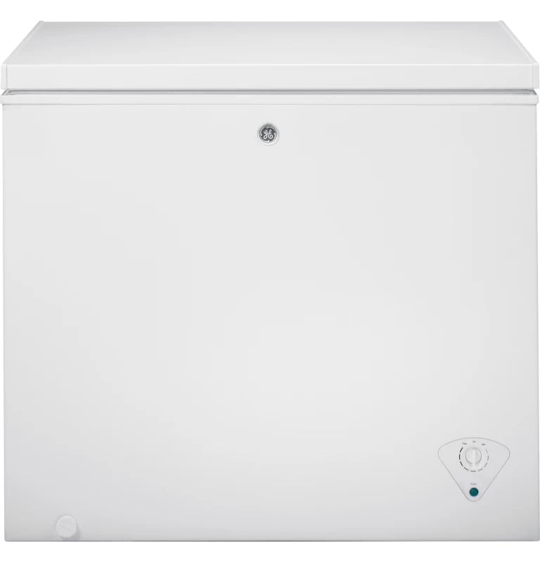 GE 7.0 Cu. Ft. Manual Defrost Chest Freezer - White (FCM7STWW)