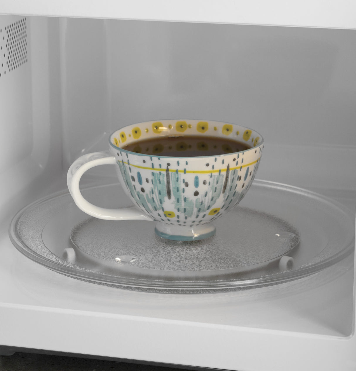 GE 0.9 Cu. Ft. Capacity Smart Countertop Microwave Oven with Scan-To-Cook Technology - Stainless Steel (GCST09U1WSS)