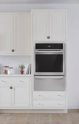 Frigidaire Gallery  24" Single Gas Wall Oven with Air Fry - White (GCWG2438AW)