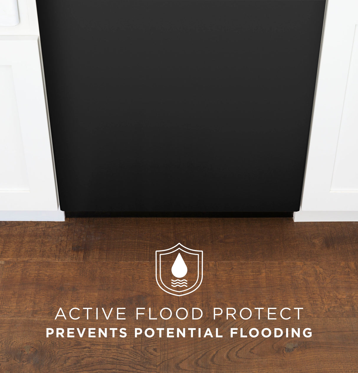 GE Dishwasher with Front Controls - Black (GDF535PGRBB)