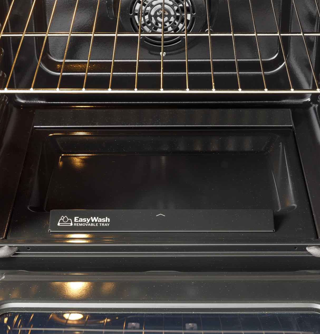 GE  30" Free-Standing Gas Convection Range with No Preheat Air Fry and EasyWash Oven Tray - Stainless Steel (GGF600AVSS)