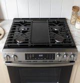 GE  30" Free-Standing Gas Convection Range with No Preheat Air Fry and EasyWash Oven Tray - Stainless Steel (GGF600AVSS)