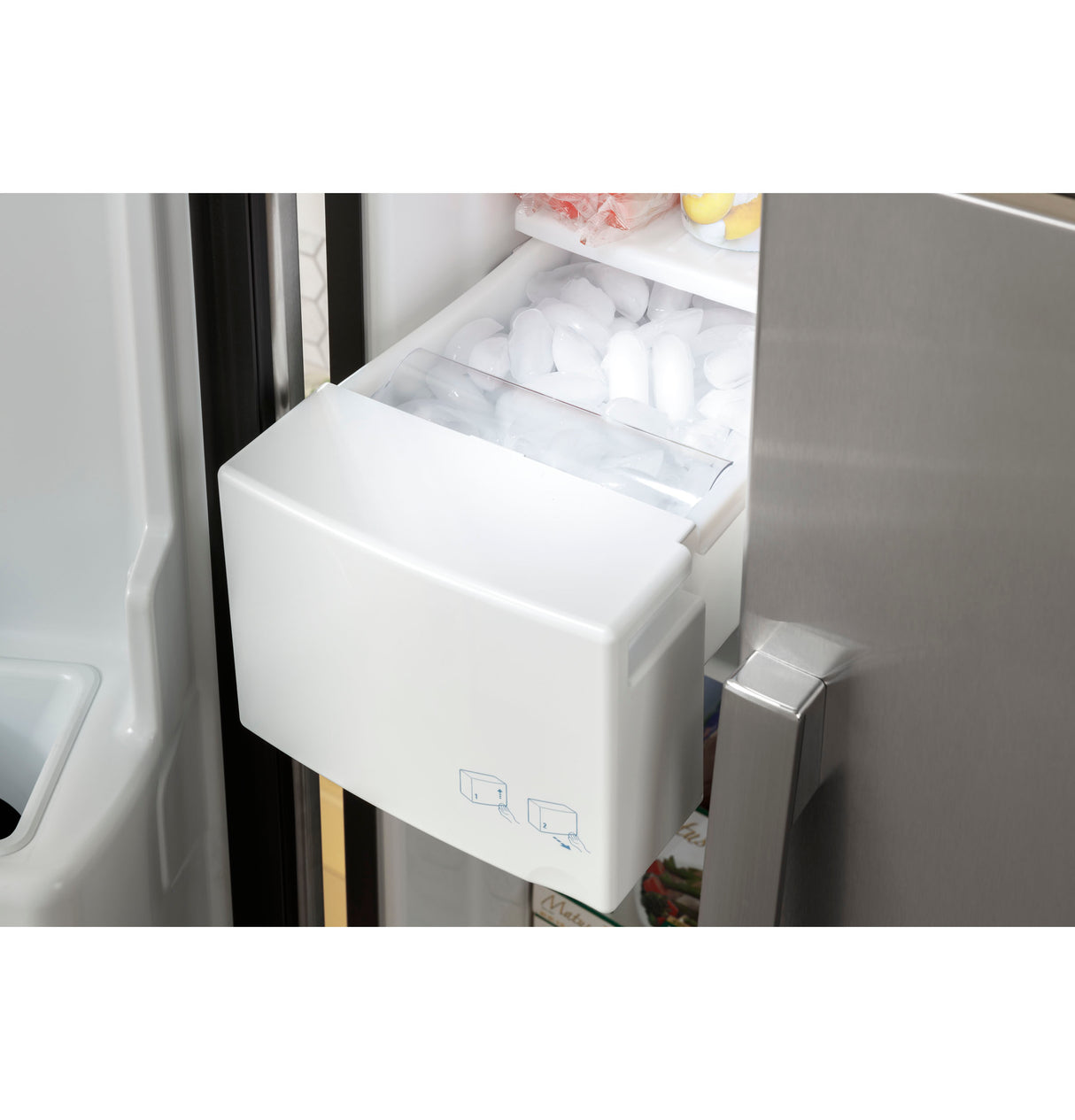 GE  23.0 Cu. Ft. Side-By-Side Refrigerator - Fingerprint Resistant Stainless (GSS23GYPFS)