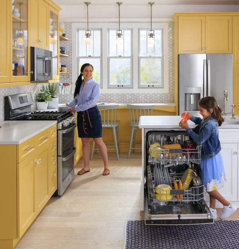 GE ENERGY STAR 22.1 Cu. Ft. Counter-Depth Fingerprint Resistant French-Door Refrigerator - Gray (GYE22GYNFS)