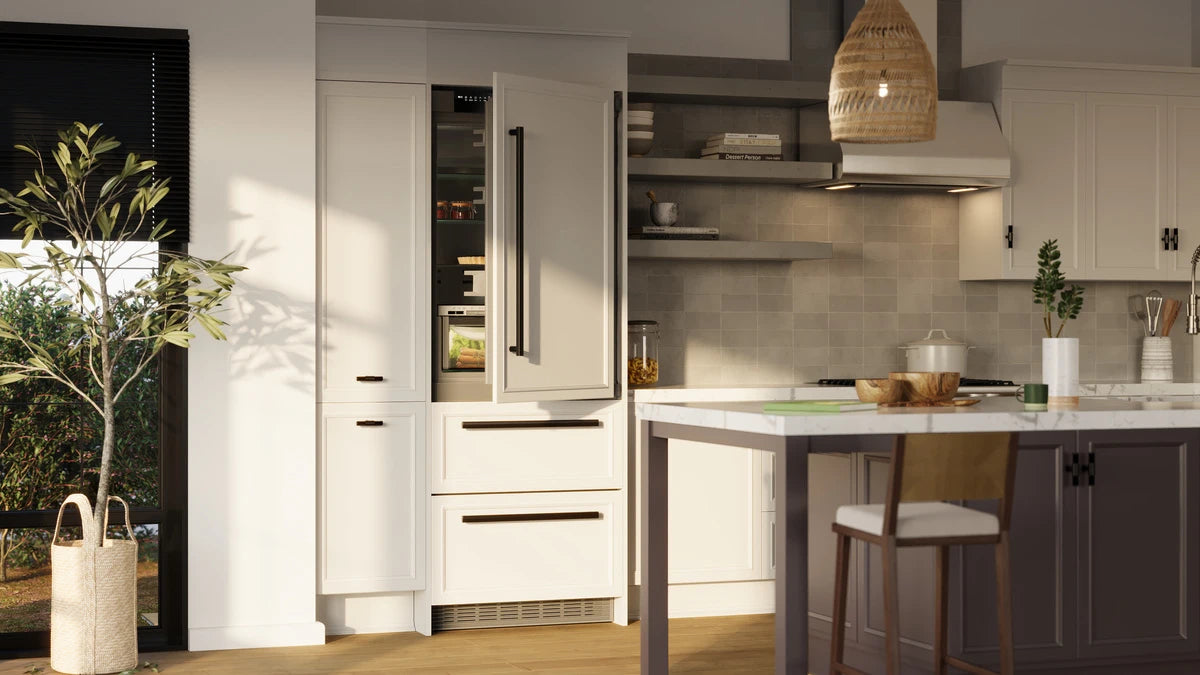 LIEBHERR  Fully Integrated Bottom Freezer Refrigerator - Other (HC1580G)