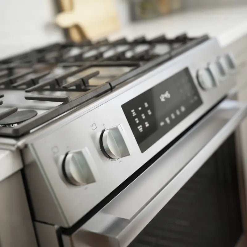 BOSCH  800 Series Gas Slide-in Range 30'' - Stainless Steel (HGI8056UC)
