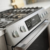 BOSCH  800 Series Gas Slide-in Range 30'' - Stainless Steel (HGI8056UC)