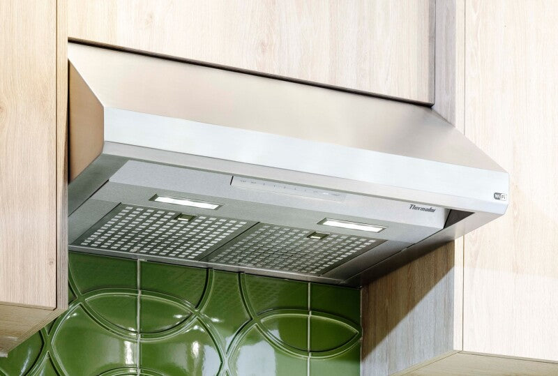Thermador Masterpiece Low-Profile Wall Hood 30" - Stainless Steel (HMWB30WS)