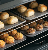 GE  30" Free-Standing Electric Range - Stainless Steel (JBS360RTSS)