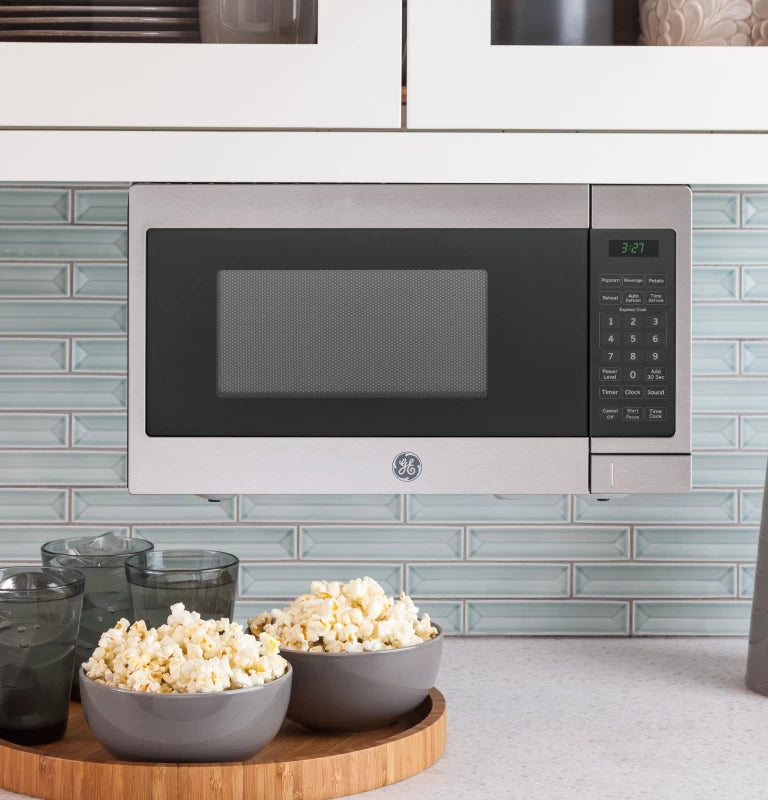 GE 0.7 Cu. Ft. Spacemaker Countertop Microwave Oven -  (JEM3072SHSS)
