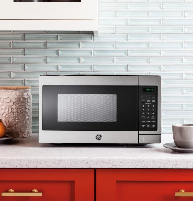 GE 0.7 Cu. Ft. Spacemaker Countertop Microwave Oven -  (JEM3072SHSS)