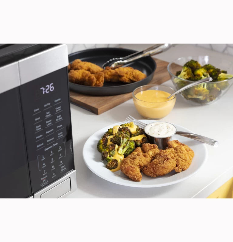 GE 1.0 Cu. Ft. Capacity Countertop Convection Microwave Oven with Air Fry -  (JES1109RRSS)