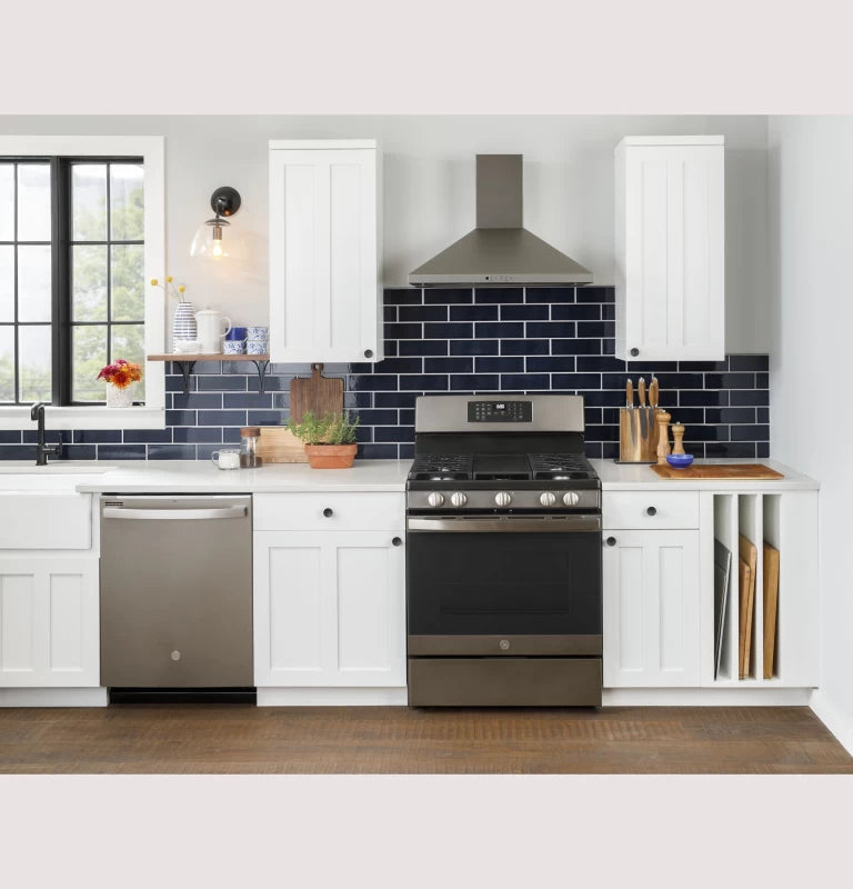 GE 30" Free-Standing Gas Convection Range with No Preheat Air Fry - White (JGB735DPWW)