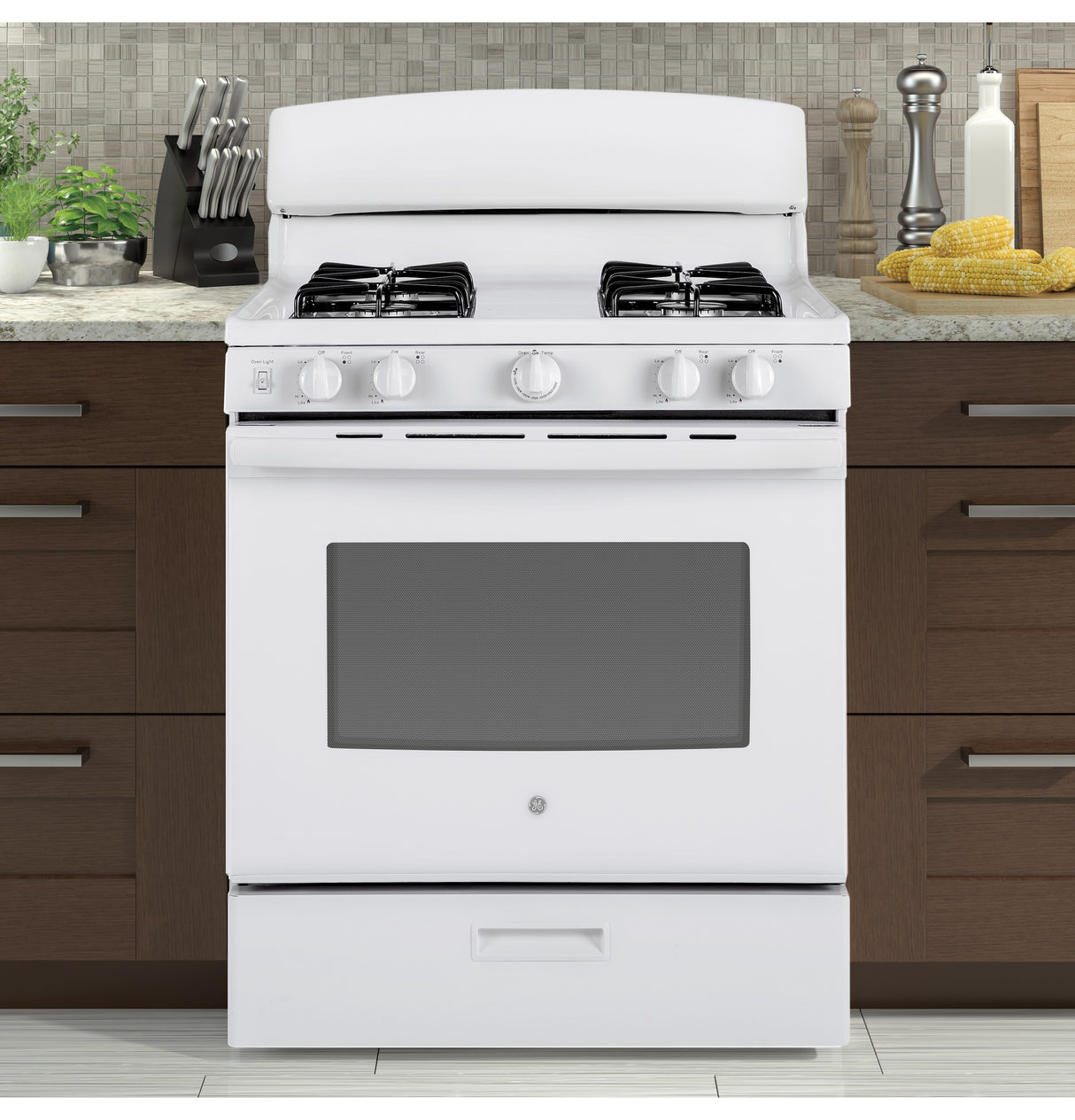 GE  30" Free-Standing Gas Range - White (JGBS30DEKWW)