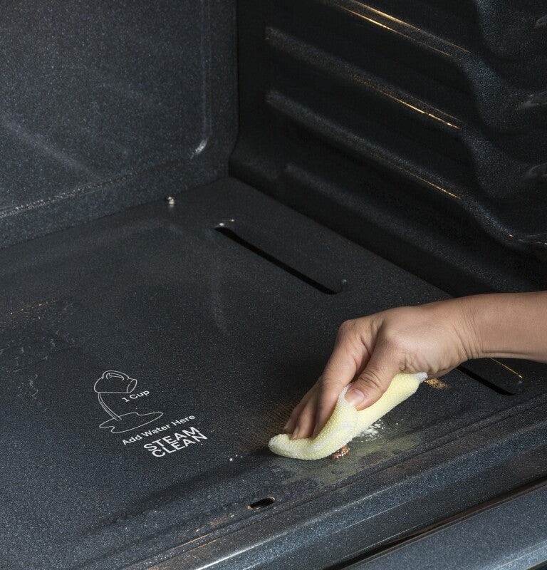 GE  30" Free-Standing Gas Range - Stainless Steel (JGBS66REKSS)