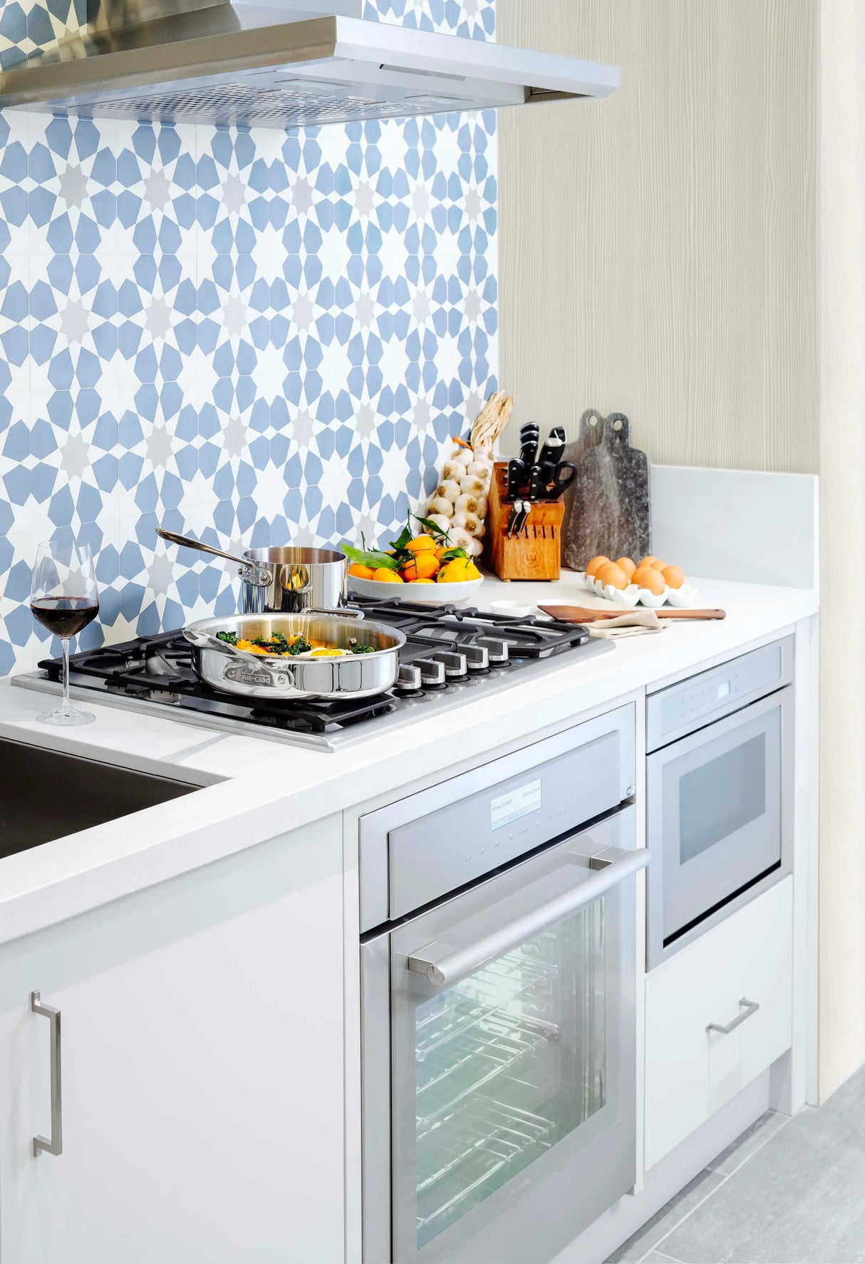 THERMADOR  Masterpiece® Single Wall Oven 30'' - Stainless Steel (ME301WS)