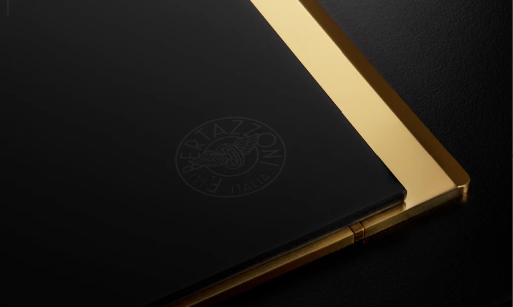 BERTAZZONI  30'' Induction Cooktop with TFT Display Interface and Metal Frame - Black Glass / Gold (PE304TG)