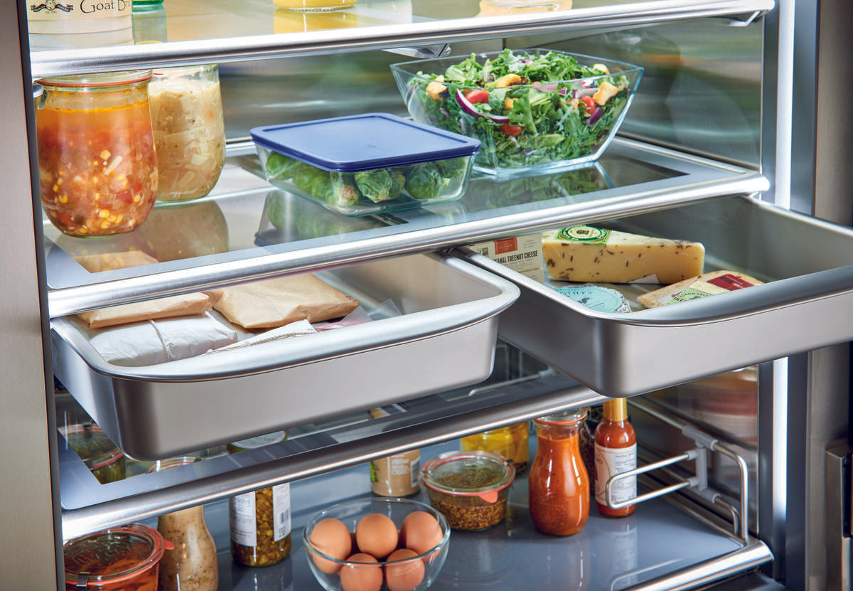 Sub-Zero 36" PRO Refrigerator/Freezer with Glass Door - Right Hinge - Stainless (PRO3650GRH)