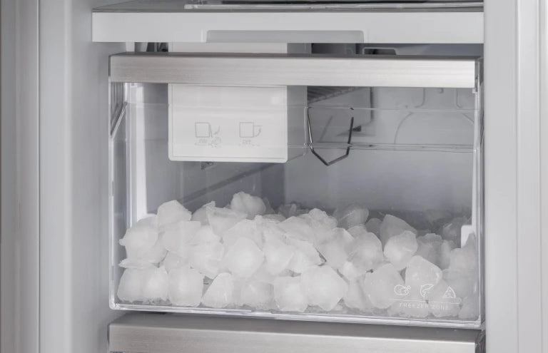 BERTAZZONI  24 In Built-in Freezer Column Panel Ready - Panel Ready (REF24FCBIPNV)
